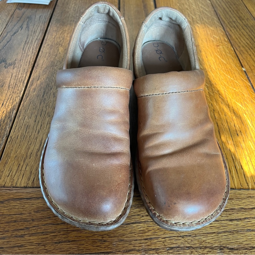 B.O.C. Women’s Peggy Clog Shoe 8.5